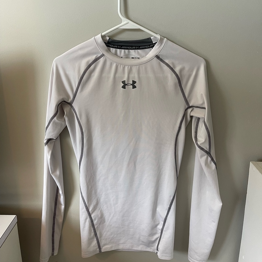 Under Shirt